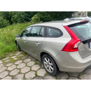 Syndyk sprzeda auto Volvo V60