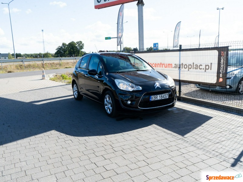 Citroen C3  Hatchback 2011,  1.4 benzyna - Na sprzedaż za 23 800 zł - Lipówki