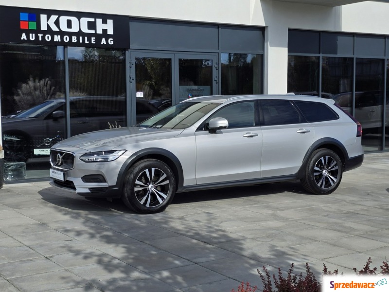 Volvo V90 Cross Country B4 D Core Mild-Hybrid - Samochody osobowe - Tychy