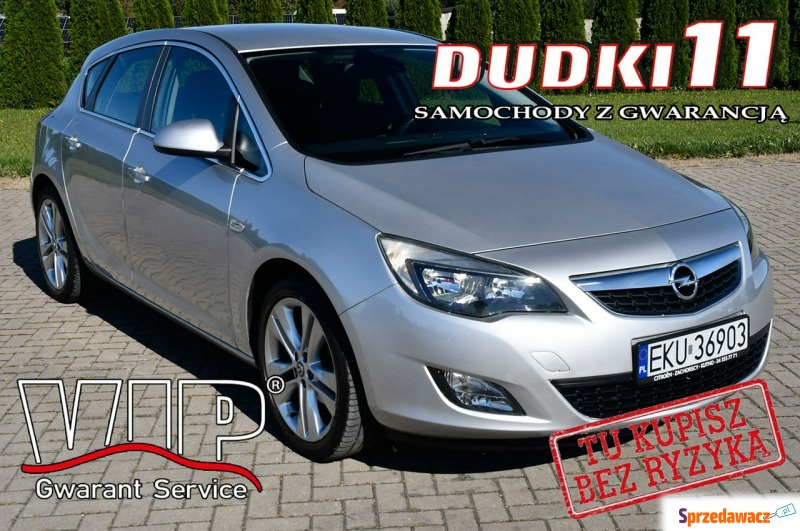 Opel Astra  Hatchback 2011,  1.4 benzyna - Na sprzedaż za 22 900 zł - Kutno