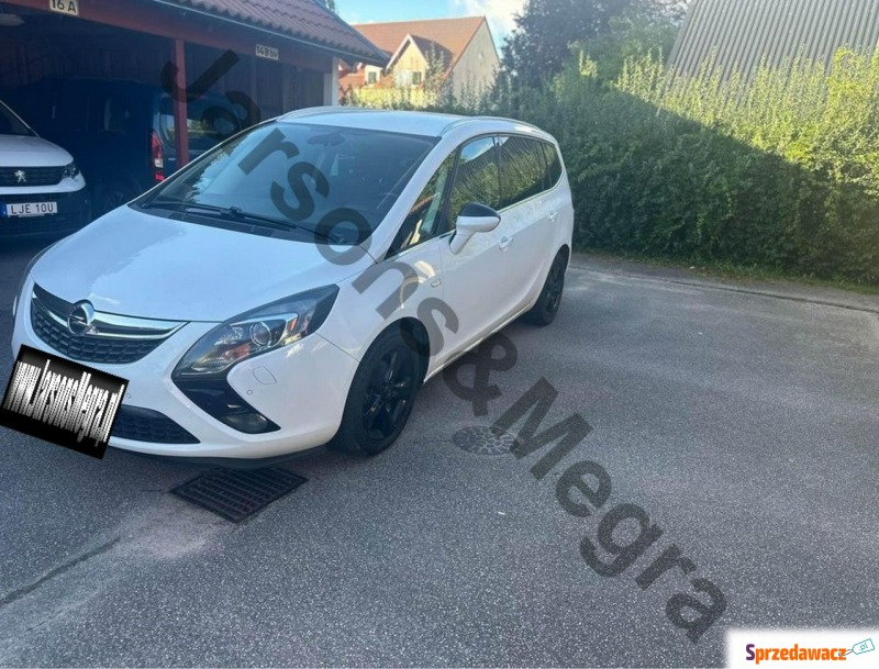 Opel Zafira  Minivan/Van 2014,  2.0 diesel - Na sprzedaż za 28 462 zł - Kiczyce