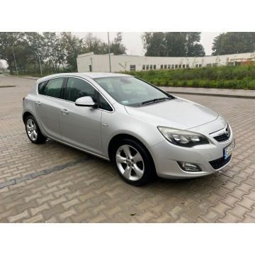 Opel Astra - 1.4 Turbo - 2010r - 154 tysiące kilometrów