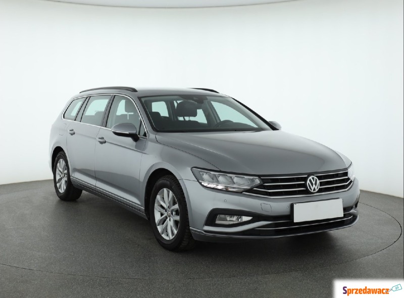 VW Passat 2.0 TDI (150KM), 2020 - Samochody osobowe - Toruń