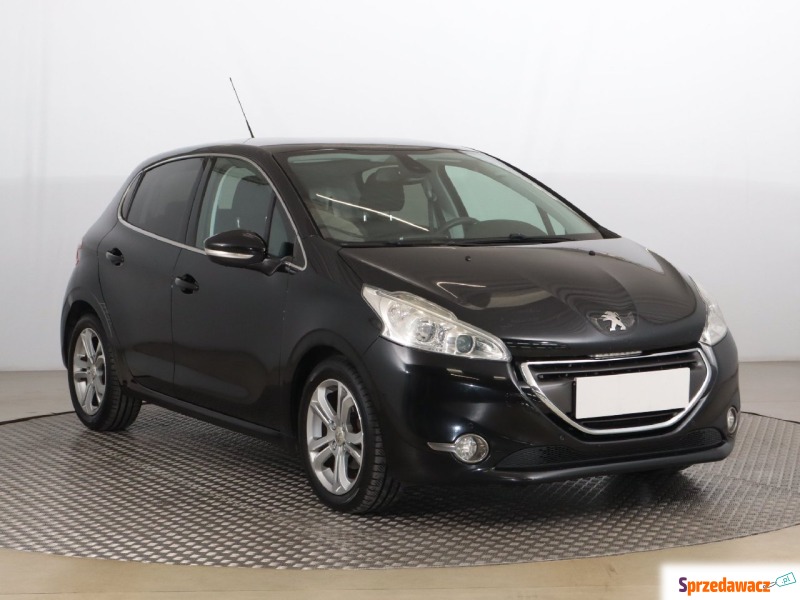 Peugeot 208  Hatchback 2013,  1.6 benzyna - Na sprzedaż za 23 999 zł - Zabrze