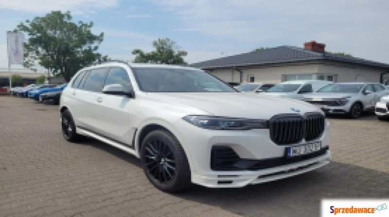 BMW   SUV 2021,  4.4 benzyna - Na sprzedaż za 494 460 zł - Komorniki