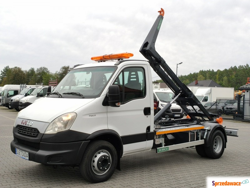 Iveco Daily 70C17 Hakowiec Skibicki HKS-4 - Ład... - Dostawcze i ciężarowe - Widełki