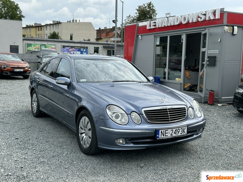 Mercedes - Benz E-klasa  Sedan/Limuzyna 2002,  3.3 diesel - Na sprzedaż za 29 900 zł - Elbląg