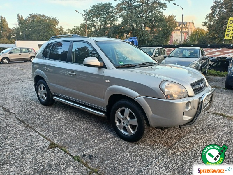 Hyundai Tucson  SUV 2008,  2.0 benzyna+LPG - Na sprzedaż za 24 900 zł - Tomaszów Mazowiecki