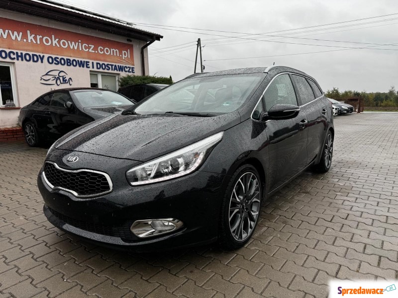 Kia Ceed  Kombi 2015,  1.6 - Na sprzedaż za 38 500 zł - Malutkie