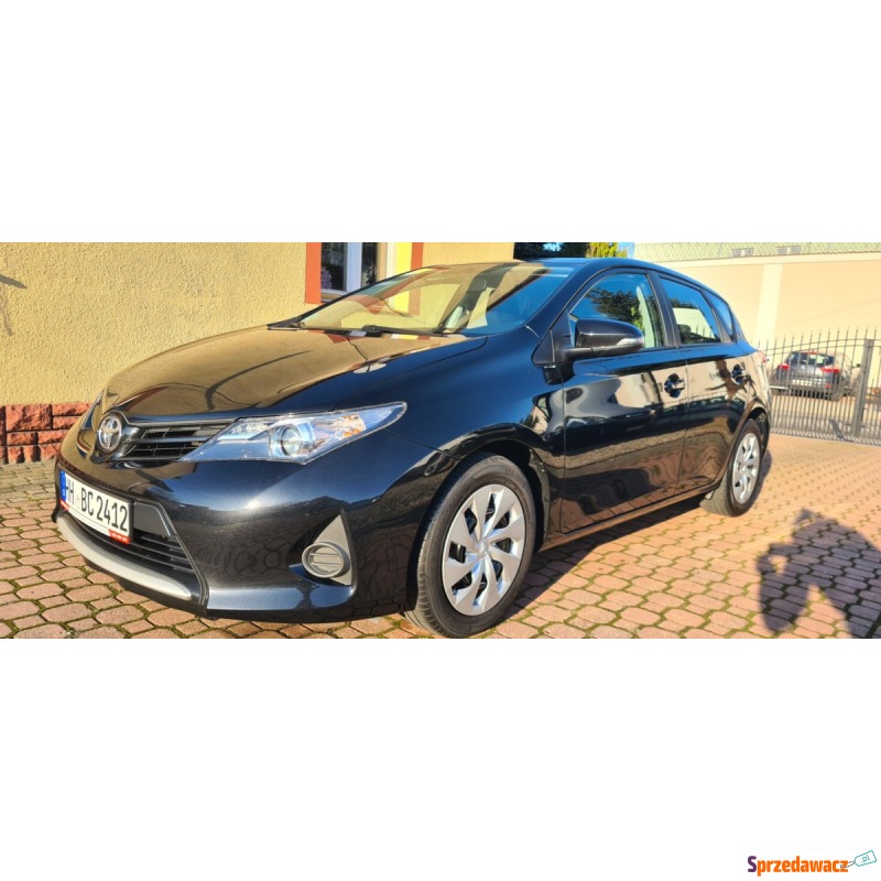 Toyota Auris  Hatchback 2013,  1.4 benzyna - Na sprzedaż za 38 500 zł - Biała Podlaska