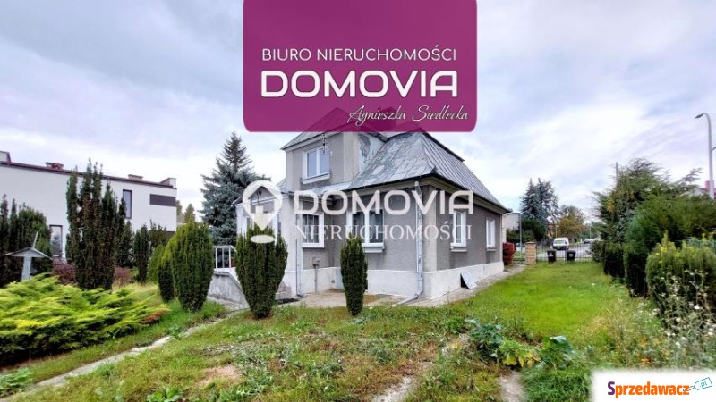 Sprzedam dom Zamość -  wolnostojący jednopiętrowy,  pow.  160 m2,  działka:   1150 m2