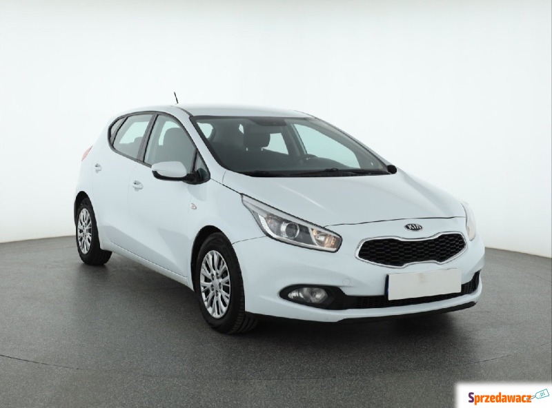 Kia Ceed 1.4 CRDi (90KM), 2015 - Samochody osobowe - Piaseczno