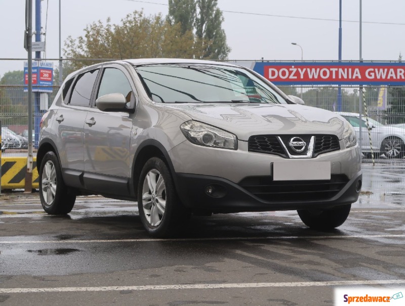 Nissan Qashqai  SUV 2010,  2.0 benzyna+LPG - Na sprzedaż za 35 999 zł - Łódź