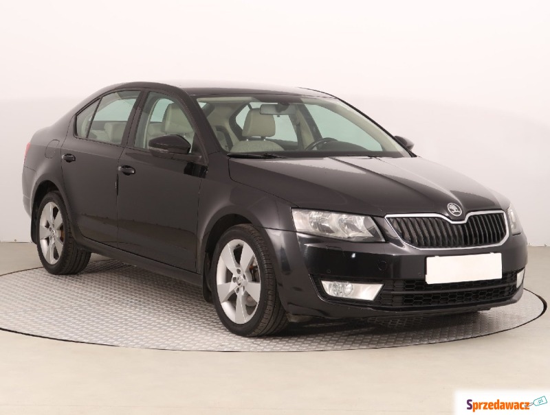 Skoda Octavia  Hatchback 2014,  1.4 benzyna - Na sprzedaż za 41 499 zł - Toruń