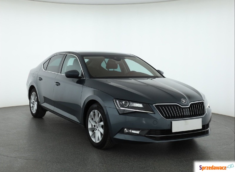 Skoda Superb  Liftback 2016,  1.4 benzyna - Na sprzedaż za 65 999 zł - Piaseczno