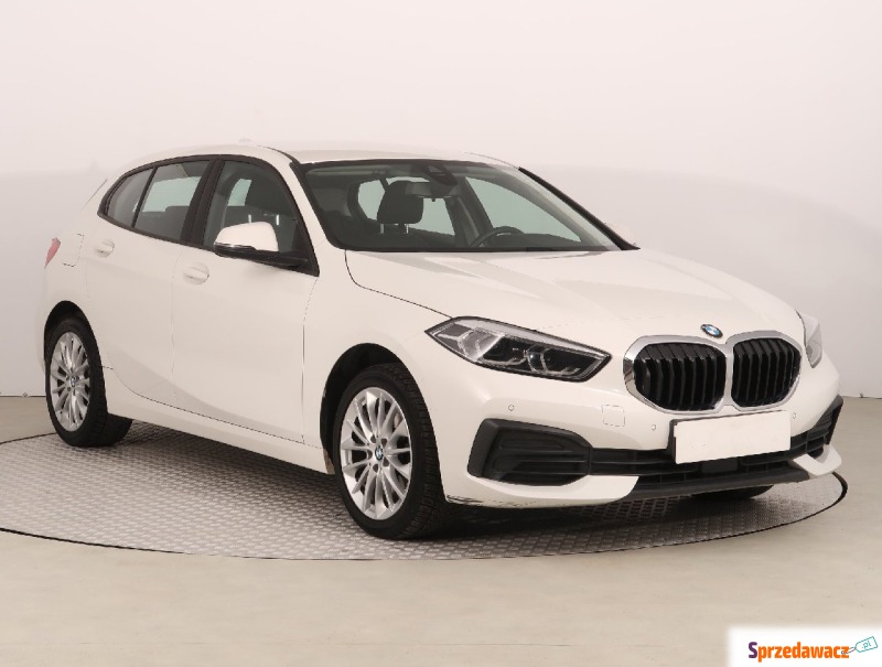 BMW Seria 1  Hatchback 2019,  1.5 benzyna - Na sprzedaż za 85 999 zł - Kędzierzyn-Koźle