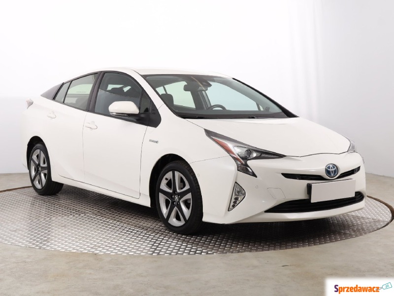 Toyota Prius  Hatchback 2016,  1.8 benzyna - Na sprzedaż za 62 999 zł - Katowice