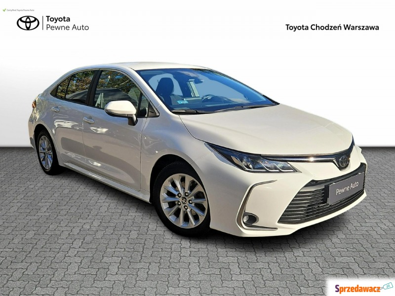 Toyota Corolla  Sedan/Limuzyna 2022,  1.5 benzyna - Na sprzedaż za 72 900 zł - Warszawa