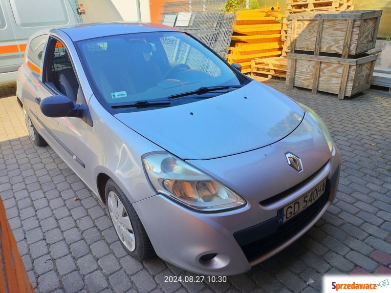 Renault Clio 2010,  1.2 benzyna - Na sprzedaż za 5 904,00 zł - Komorniki