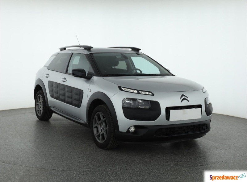 Citroen C4 Cactus 1.2 PureTech (110KM), 2015 - Samochody osobowe - Piaseczno