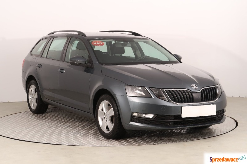 Skoda Octavia  Kombi 2019,  1.5 benzyna - Na sprzedaż za 61 999 zł - Kalisz