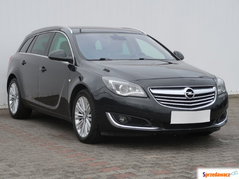 Opel Insignia  Kombi 2015,  2.0 diesel - Na sprzedaż za 31 999 zł - Bielany Wrocławskie