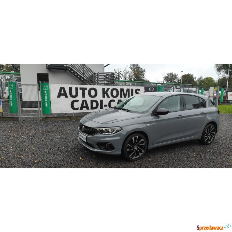 Fiat Tipo  Hatchback 2018,  1.4 benzyna - Na sprzedaż za 54 900 zł - Goczałkowice-Zdrój