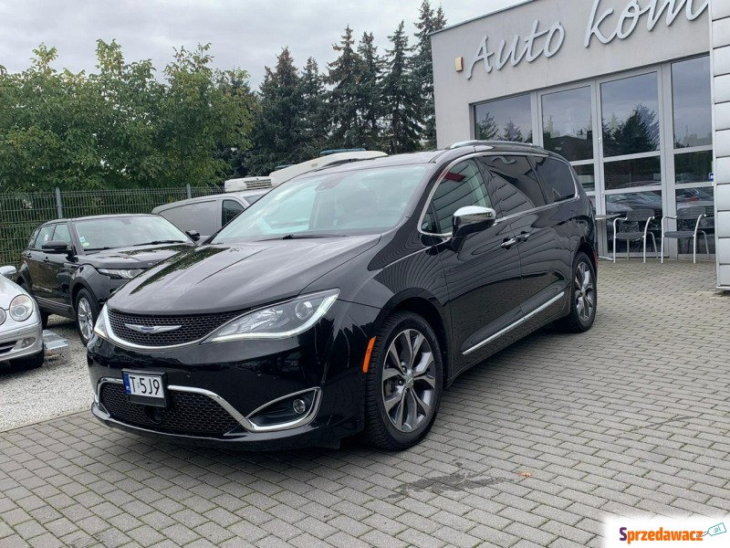 Chrysler Pacifica  Minivan/Van 2017,  3.6 benzyna - Na sprzedaż za 115 000 zł - Baranowo