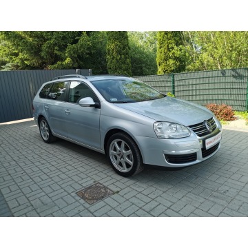 Volkswagen Golf 2008,  1.9 diesel - Na sprzedaż za 15 900 zł - Strzegom - zdjęcie 4