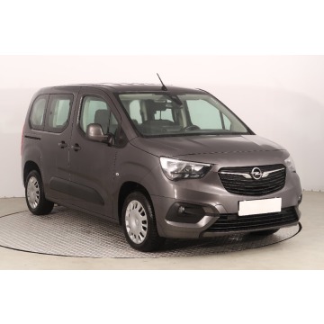 Opel Combo 1.5 CDTI (130KM), 2020