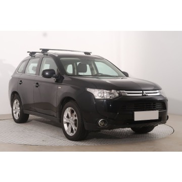 Mitsubishi Outlander 2.0 (150KM), 2015