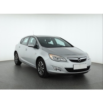 Opel Astra 1.7 CDTI (110KM), 2010