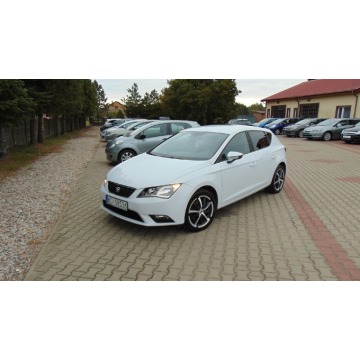 1.4 TSI Moc 140 koni Bardzo Ładny Stan Zobacz Warto Nawigacja Alu Super Auto