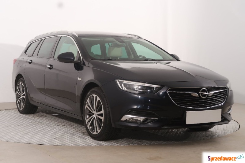 Opel Insignia  Kombi 2017,  2.0 diesel - Na sprzedaż za 65 999 zł - Toruń