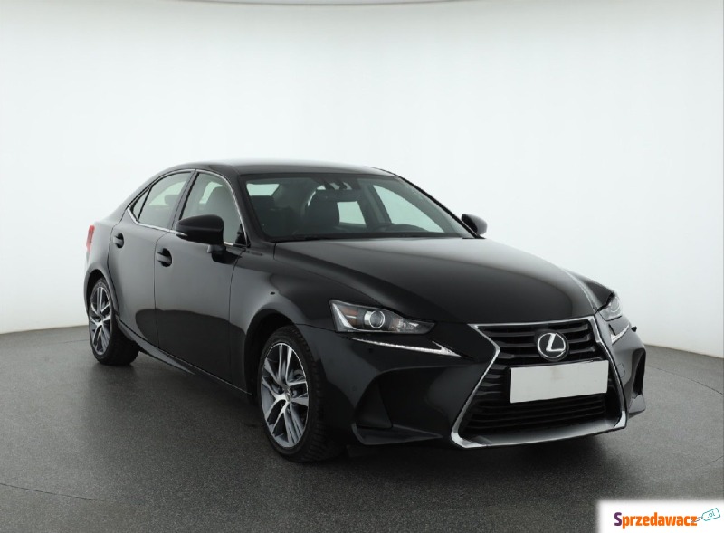 Lexus IS  Liftback 2017,  2.0 benzyna - Na sprzedaż za 69 999 zł - Piaseczno