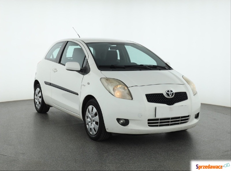 Toyota Yaris  Hatchback 2008,  1.4 diesel - Na sprzedaż za 4 499,00 zł - Piaseczno