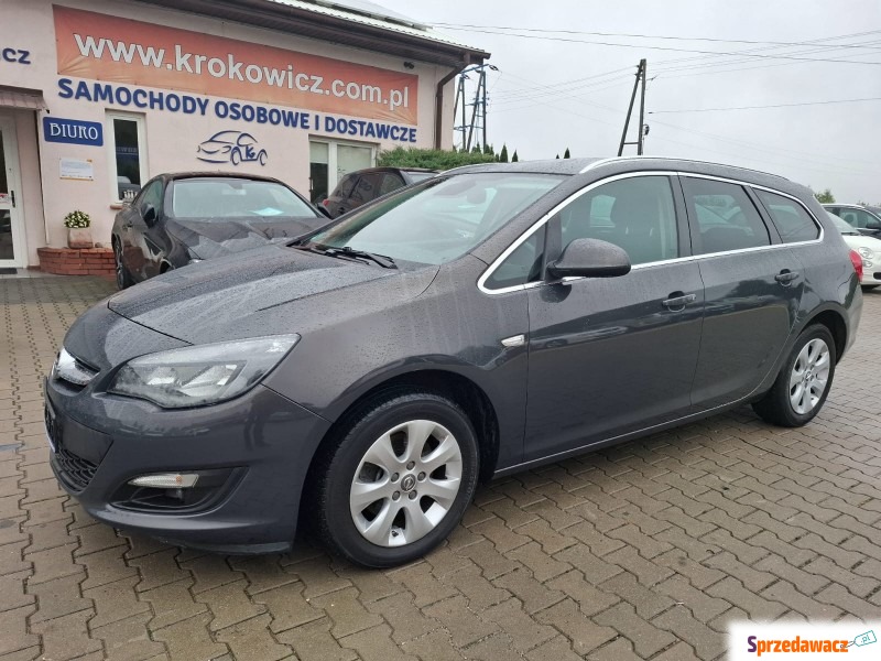 Opel Astra  Kombi 2016,  1.6 - Na sprzedaż za 28 300 zł - Malutkie