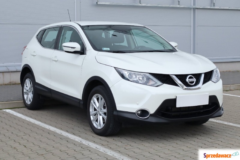 Nissan Qashqai  SUV 2016,  1.2 benzyna - Na sprzedaż za 56 999 zł - Kędzierzyn-Koźle