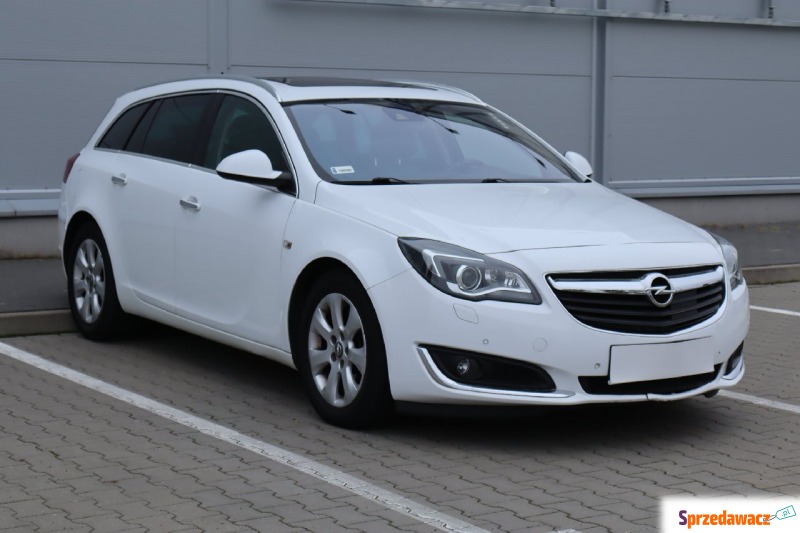 Opel Insignia  Kombi 2015,  2.0 diesel - Na sprzedaż za 37 999 zł - Inowrocław