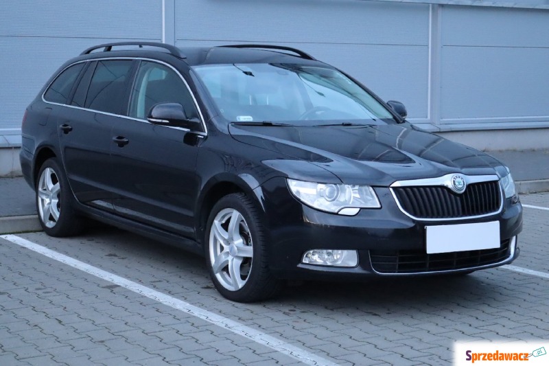 Skoda Superb  Kombi 2013,  2.0 diesel - Na sprzedaż za 34 999 zł - Zaścianki