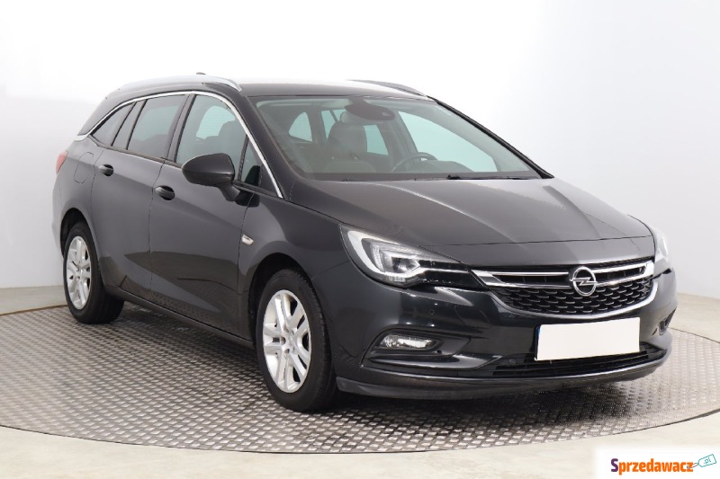 Opel Astra  Kombi 2016,  1.6 diesel - Na sprzedaż za 49 999 zł - Bielany Wrocławskie