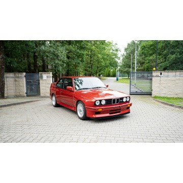 BMW M3 E30