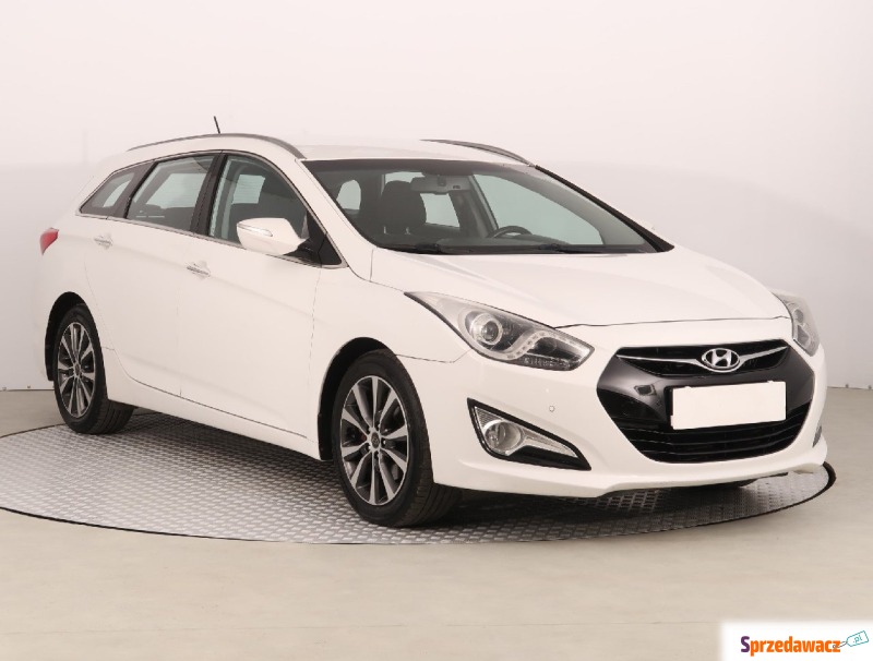 Hyundai i40  Kombi 2012,  1.7 diesel - Na sprzedaż za 34 499 zł - Kielce