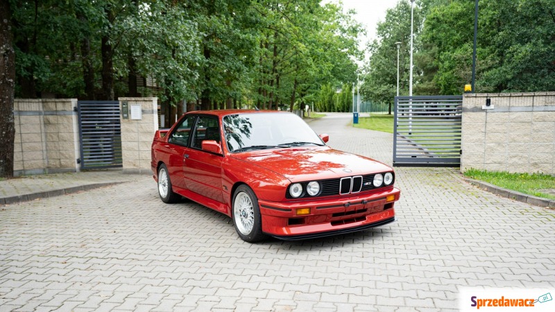 BMW M3  Coupe/Sportowy 1990,  0.1 benzyna - Na sprzedaż za 399 999 zł - Ropczyce