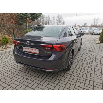 Toyota Avensis 2015,  1.8 benzyna - Na sprzedaż za 59 900 zł - Strzegom - zdjęcie 5
