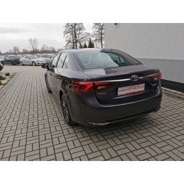 Toyota Avensis 2015,  1.8 benzyna - Na sprzedaż za 59 900 zł - Strzegom - zdjęcie 7
