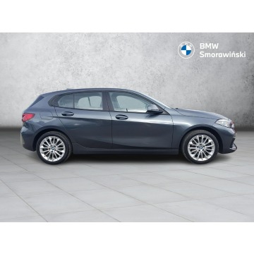 BMW Seria 1  Hatchback 2020,  1.5 benzyna, automat - Na sprzedaż za 89 900 zł - Poznań - zdjęcie 6