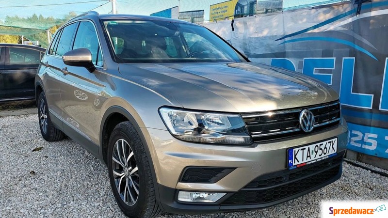 Volkswagen Tiguan 1.4 TSI BMT ACT Trendline, 2017,... - Samochody osobowe - Tarnów