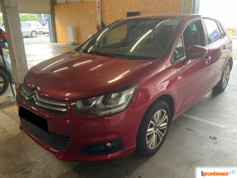 Citroen C4  Hatchback 2016,  1.2 benzyna - Na sprzedaż za 32 900 zł - Nisko