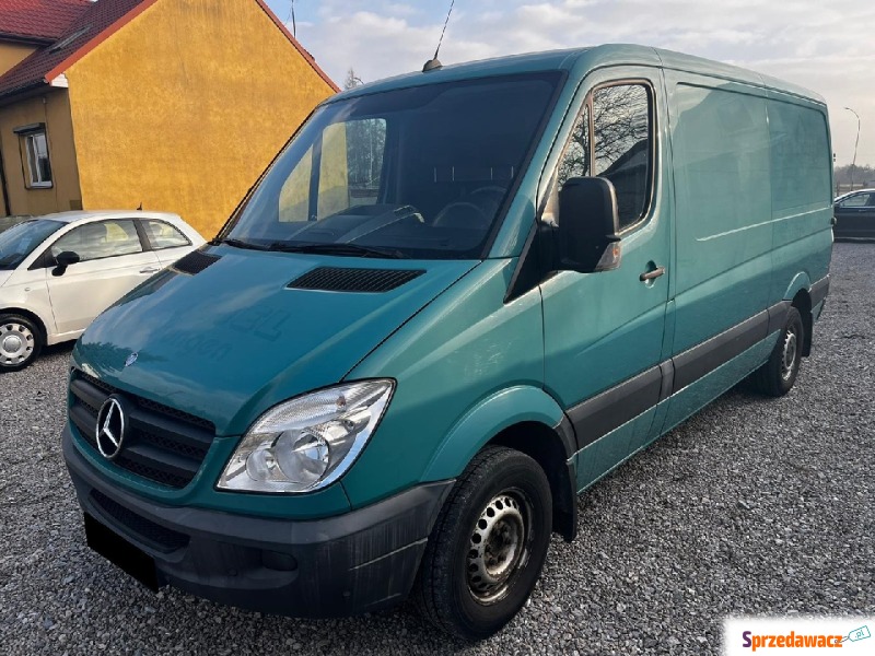 Mercedes-Benz Sprinter 210 CDI L2H1 - Dostawcze i ciężarowe - Nisko